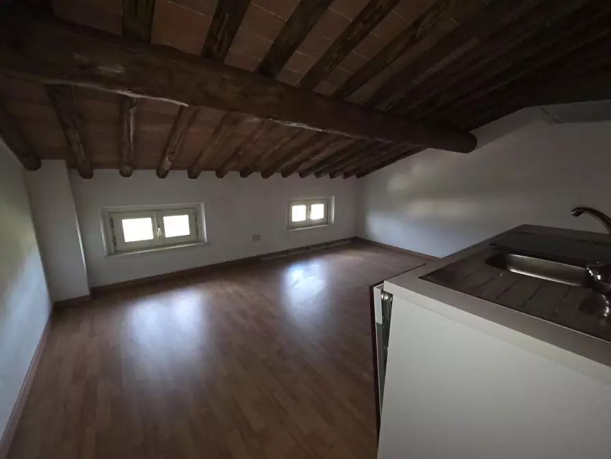 Immagine 14 di Villa in vendita  a Porcari