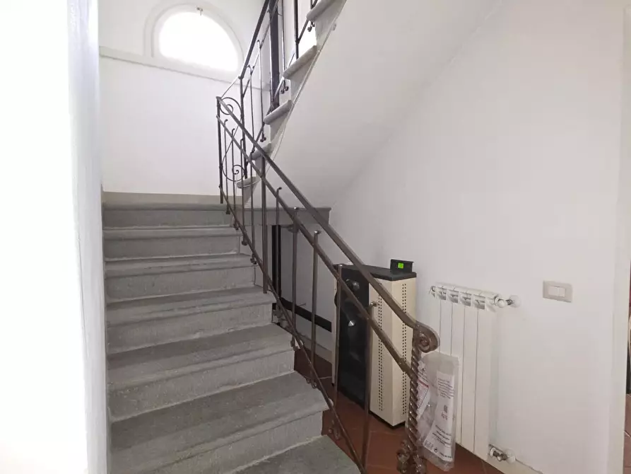 Immagine 26 di Villa in vendita  a Porcari