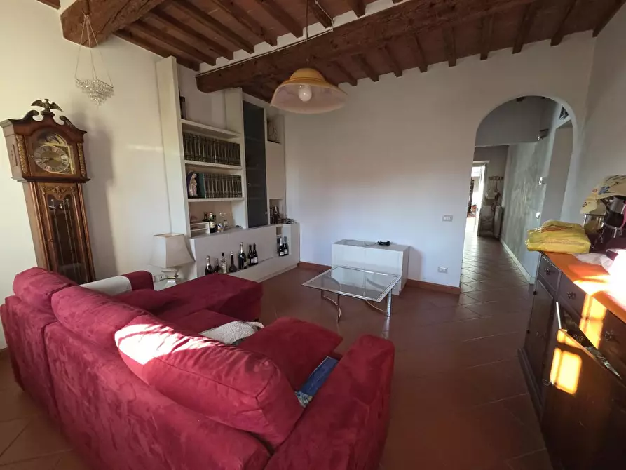 Immagine 32 di Villa in vendita  a Porcari