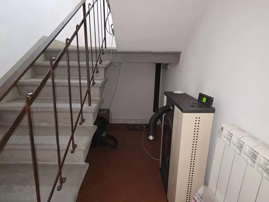 Immagine 36 di Villa in vendita  a Porcari