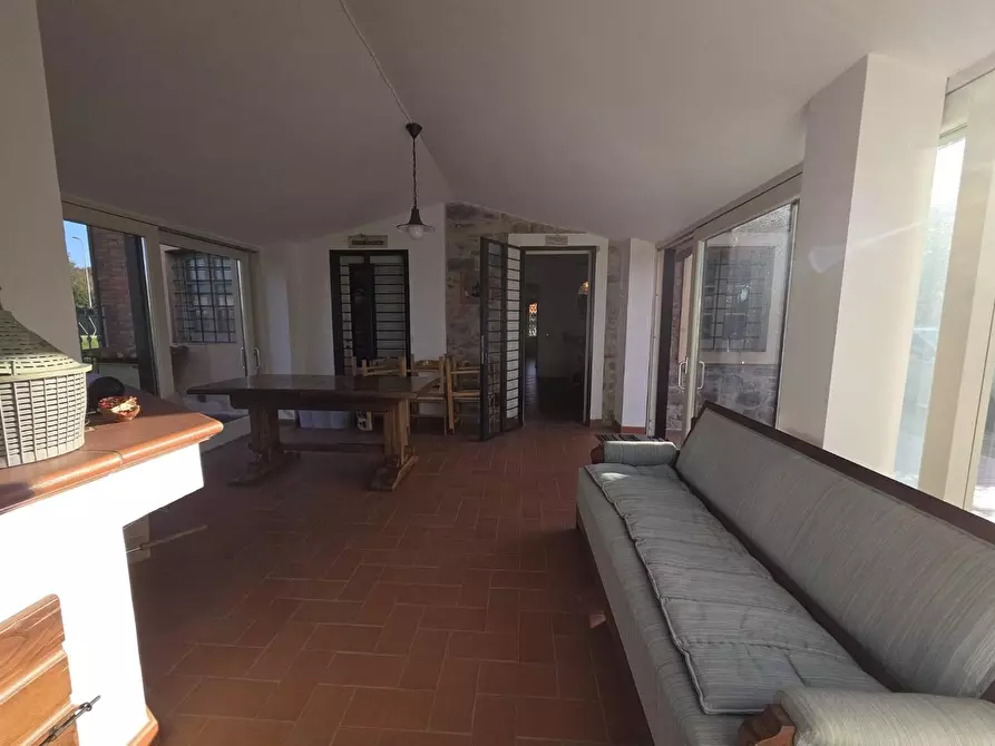 Immagine 28 di Villa in vendita  a Porcari