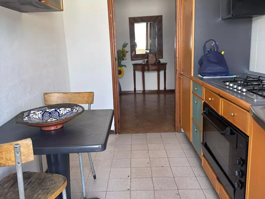 Immagine 8 di Mansarda in vendita  a Carrara