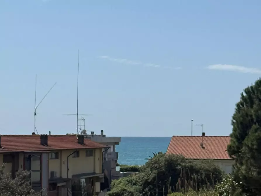 Immagine 5 di Mansarda in vendita  a Carrara