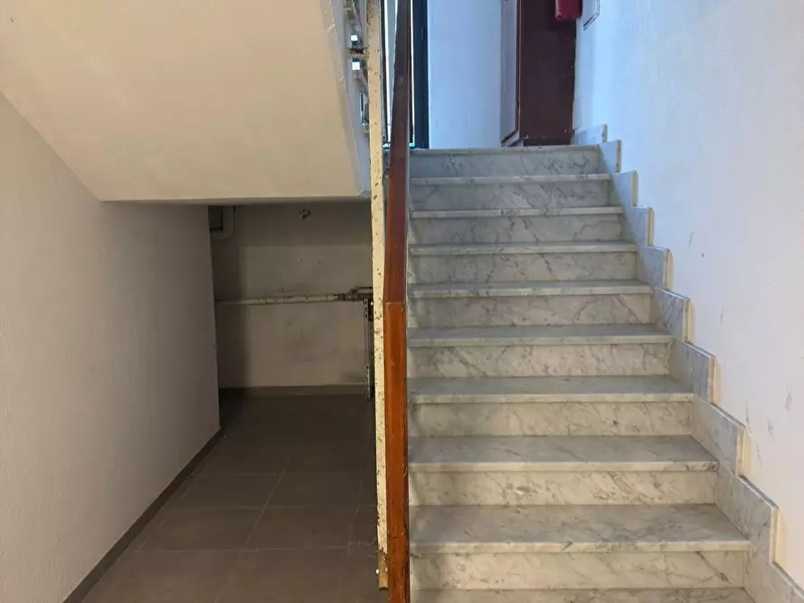 Immagine 10 di Mansarda in vendita  a Carrara