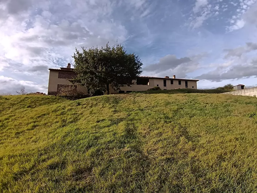 Immagine 25 di Casa colonica in vendita  a Barberino Tavarnelle