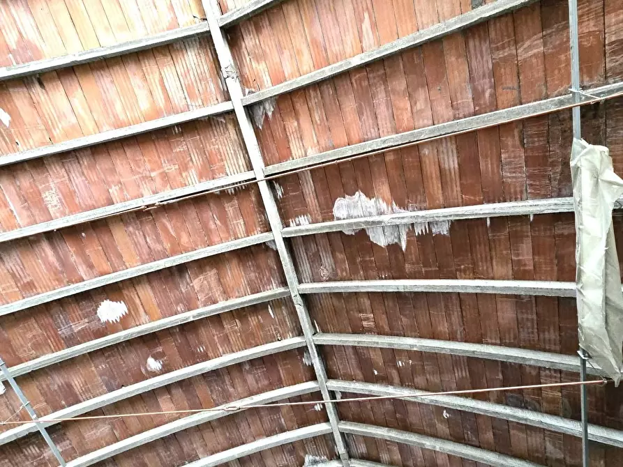 Immagine 6 di Attività artigianale in vendita  a Colle Di Val D'elsa