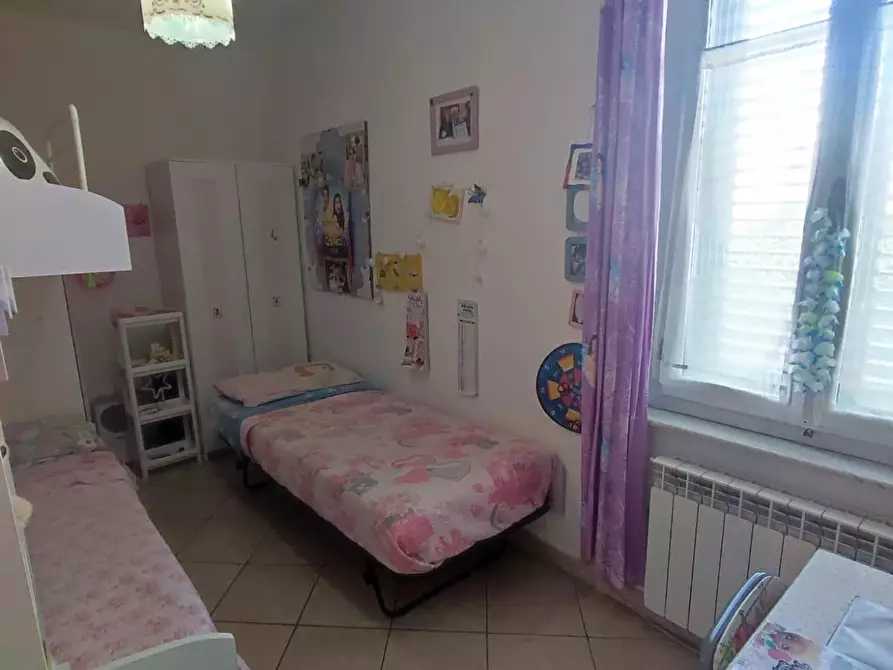 Immagine 17 di Appartamento in vendita  a Colle Di Val D'elsa