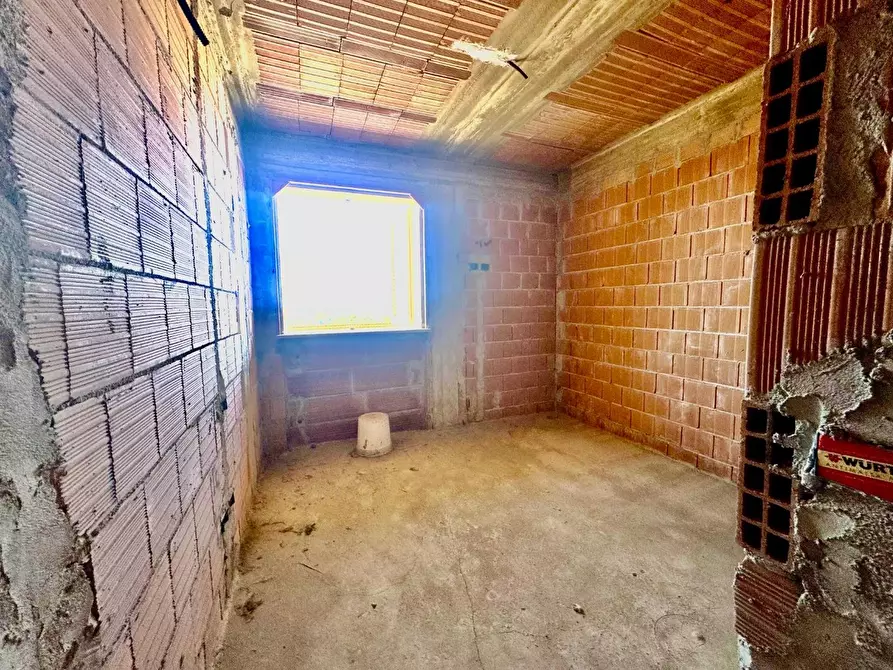 Immagine 4 di Appartamento in vendita  a Massa