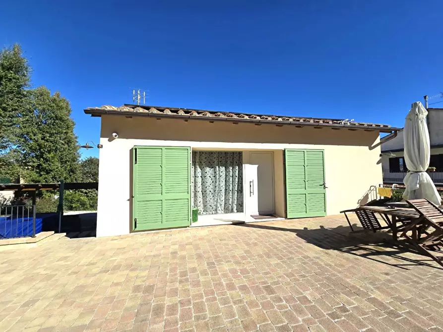 Immagine 4 di Villa in vendita  a Colle Di Val D'elsa