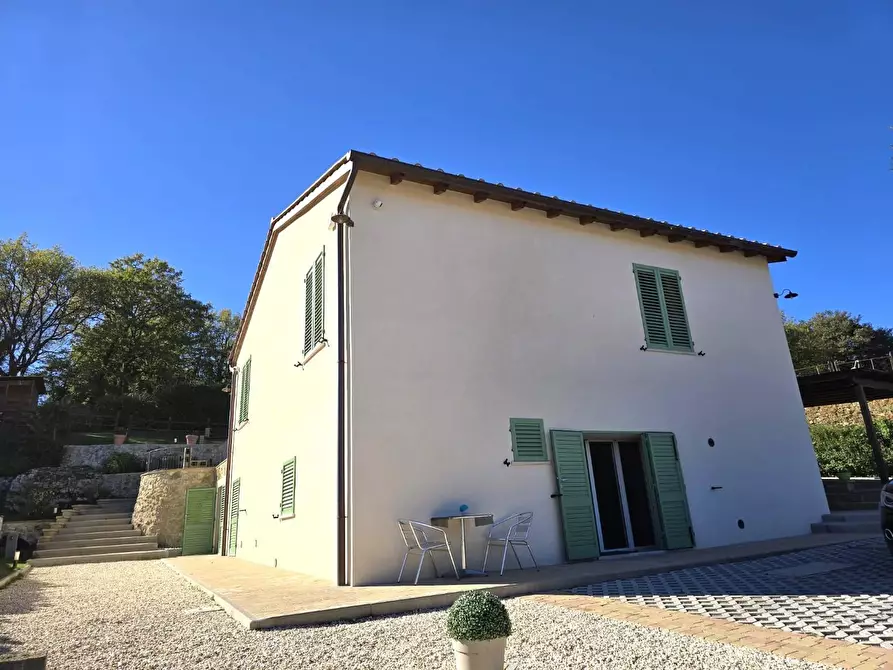 Immagine 5 di Villa in vendita  a Colle Di Val D'elsa