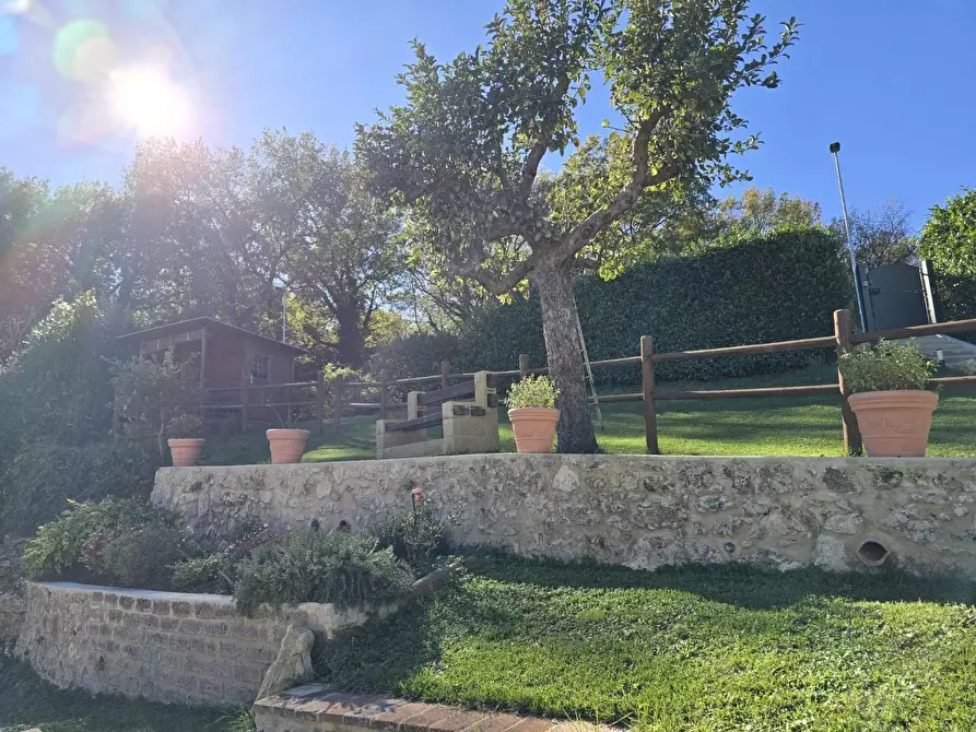 Immagine 9 di Villa in vendita  a Colle Di Val D'elsa