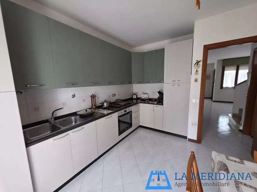 Immagine 2 di Terratetto in vendita  a Lamporecchio