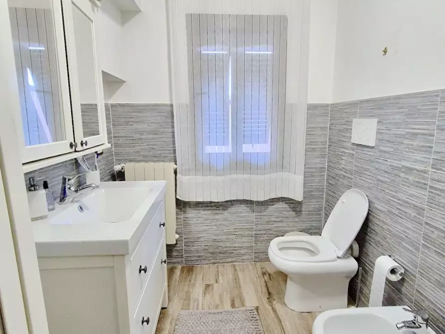 Immagine 38 di Terratetto in vendita  a Cascina