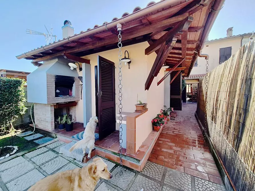 Immagine 44 di Terratetto in vendita  a Cascina