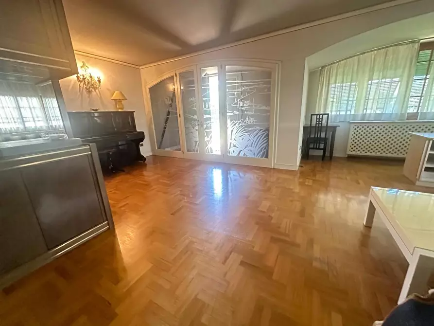 Immagine 40 di Villa in vendita  a Empoli