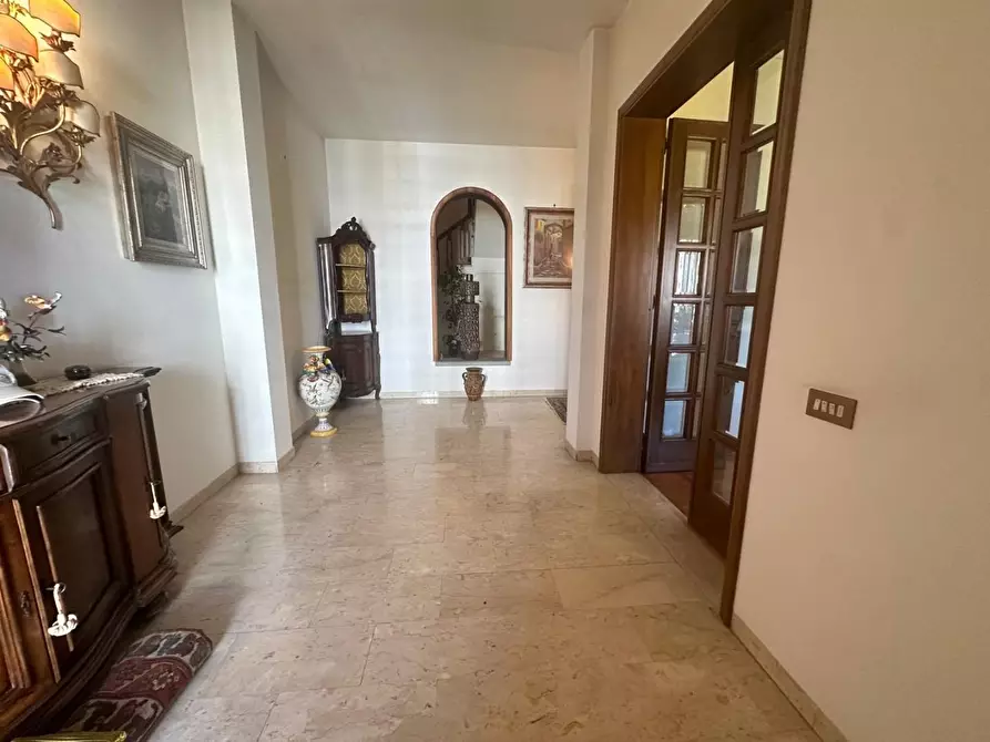 Immagine 38 di Villa in vendita  a Empoli