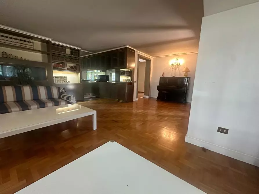Immagine 29 di Villa in vendita  a Empoli