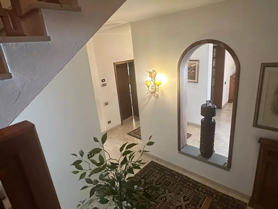 Immagine 51 di Villa in vendita  a Empoli