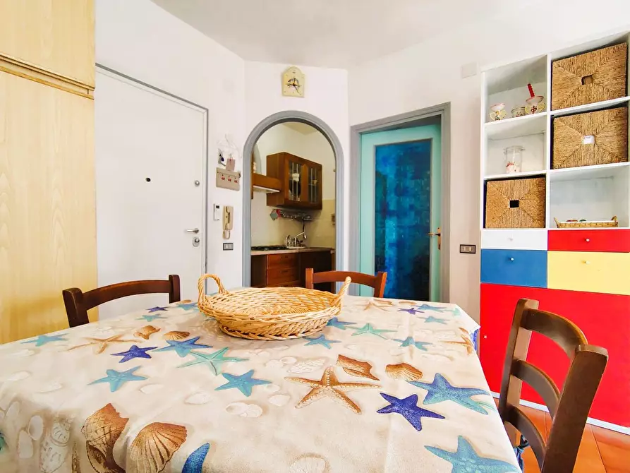 Immagine 3 di Appartamento in vendita  a Rosignano Marittimo