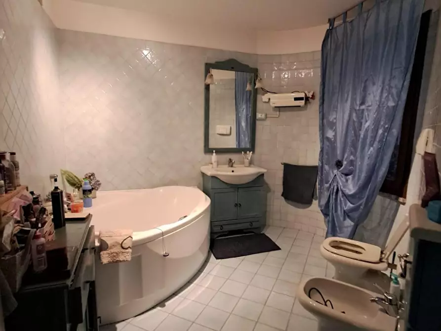 Immagine 16 di Casa trifamiliare in vendita  a San Miniato