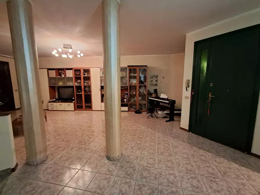 Immagine 4 di Casa trifamiliare in vendita  a San Miniato