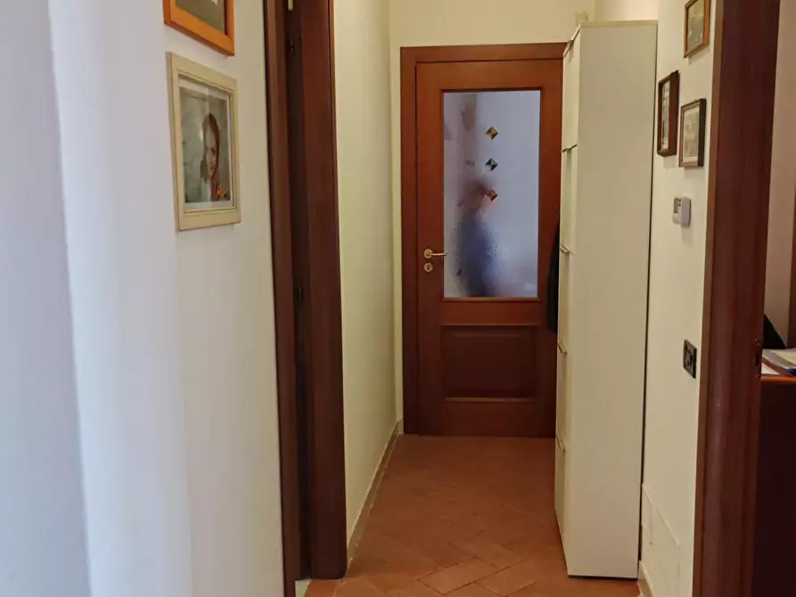 Immagine 20 di Appartamento in vendita  a Massa