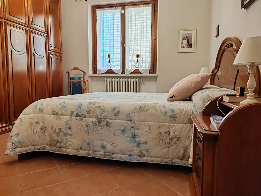 Immagine 15 di Appartamento in vendita  a Massa