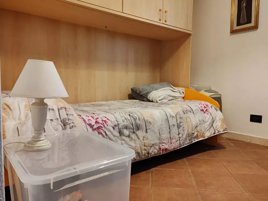 Immagine 16 di Appartamento in vendita  a Massa