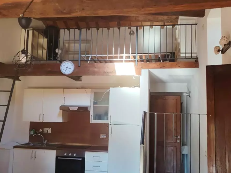 Immagine 14 di Appartamento in vendita  a Pisa