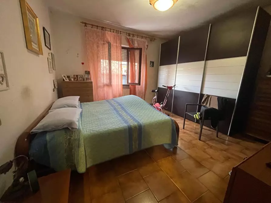 Immagine 15 di Casa indipendente in vendita  a Carrara