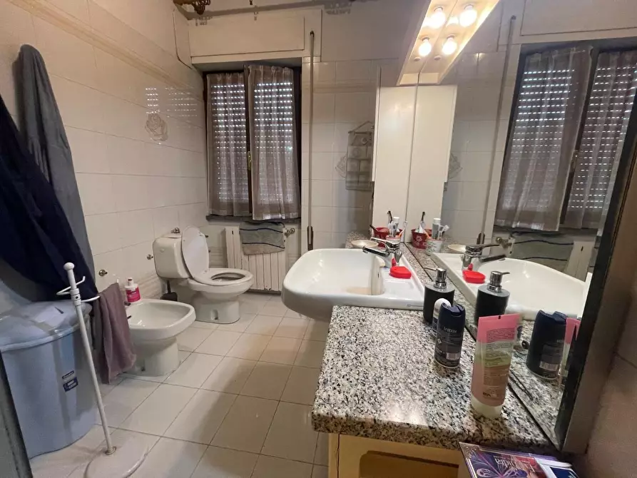 Immagine 13 di Casa indipendente in vendita  a Carrara