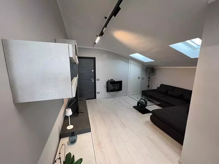 Immagine 35 di Mansarda in vendita  a Cecina