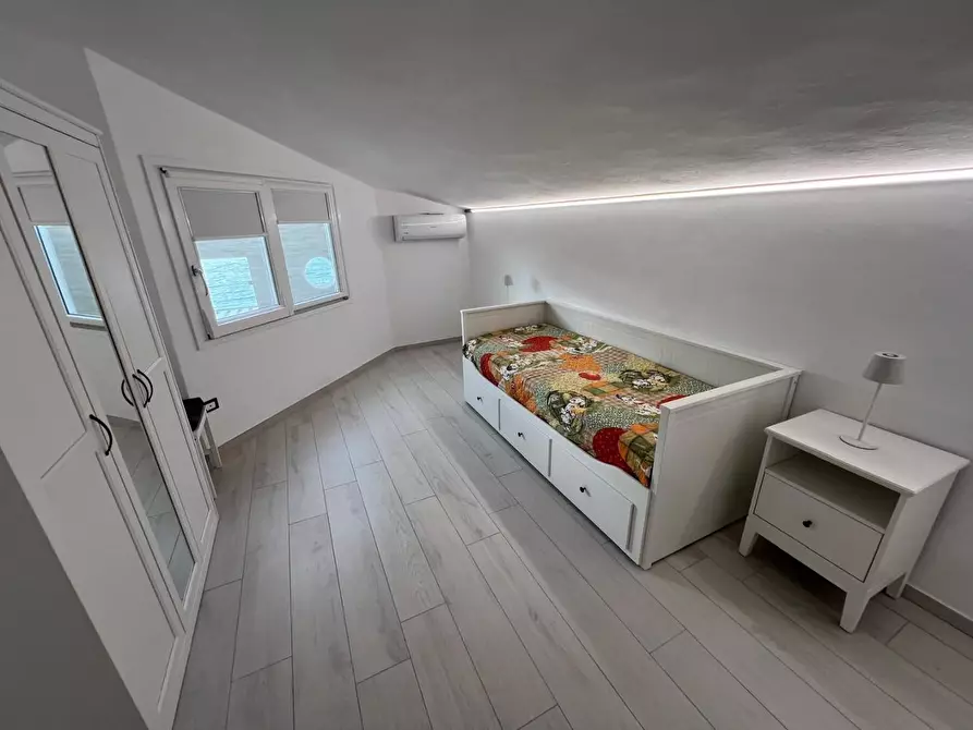 Immagine 63 di Mansarda in vendita  a Cecina