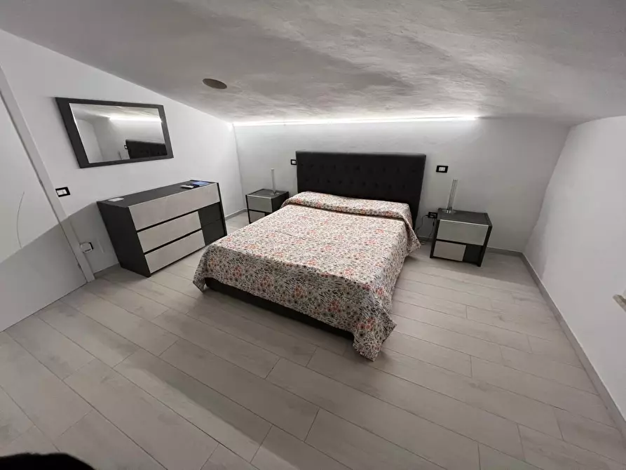 Immagine 70 di Mansarda in vendita  a Cecina