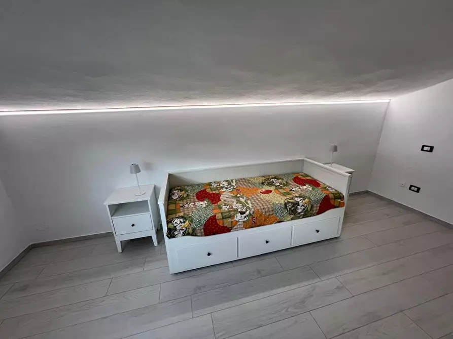 Immagine 46 di Mansarda in vendita  a Cecina