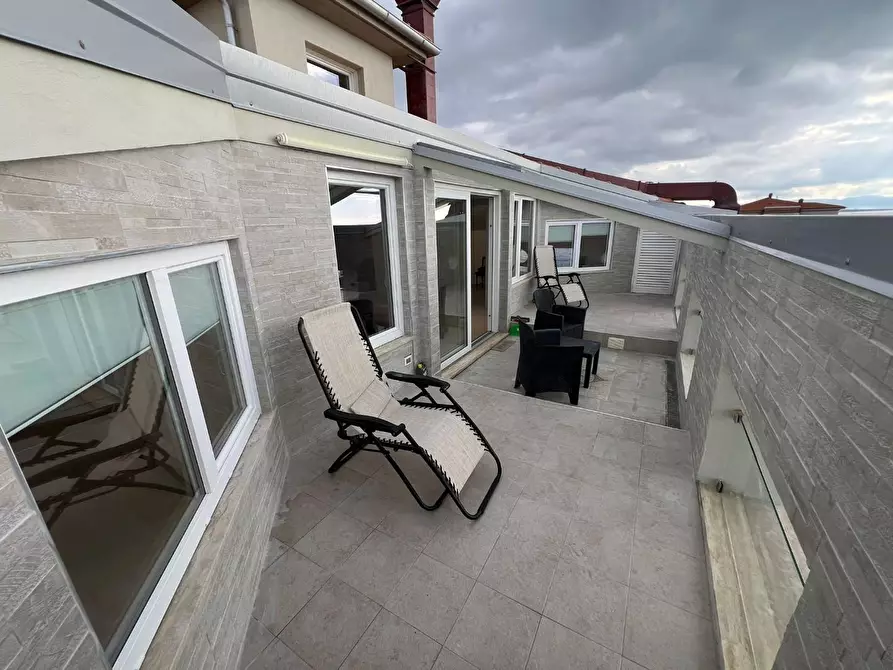 Immagine 4 di Mansarda in vendita  a Cecina