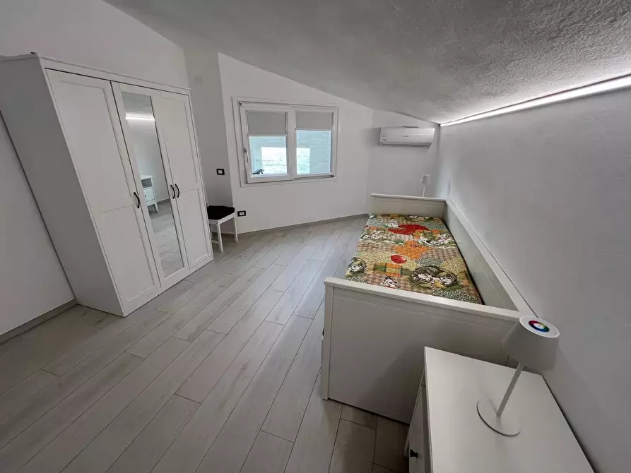 Immagine 62 di Mansarda in vendita  a Cecina