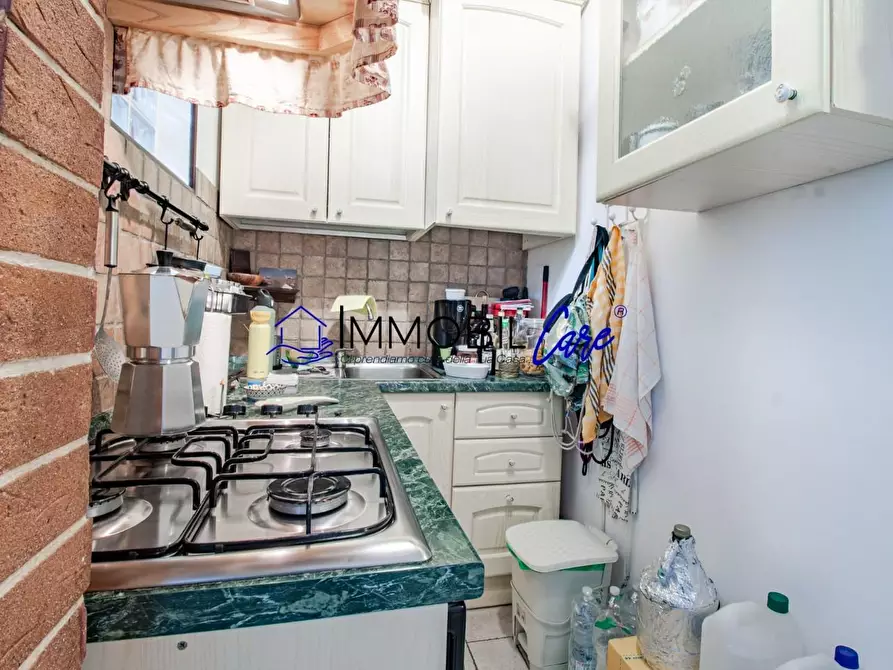 Immagine 5 di Appartamento in vendita  a Livorno