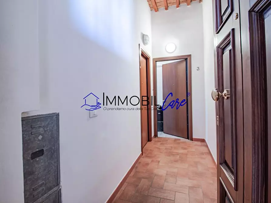 Immagine 7 di Appartamento in vendita  a Livorno