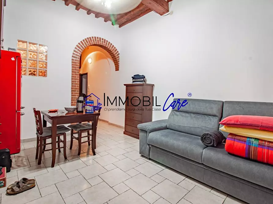 Immagine 3 di Appartamento in vendita  a Livorno