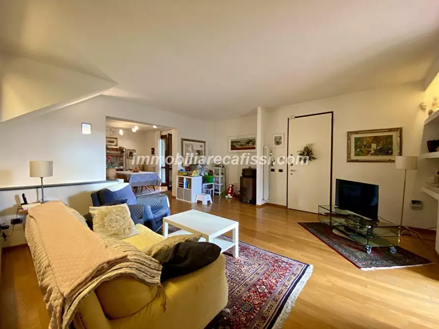 Immagine 2 di Casa bifamiliare in vendita  a Montale