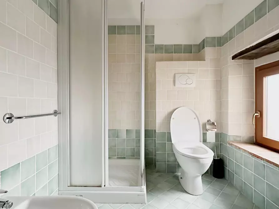 Immagine 28 di Casa colonica in vendita  a Marliana