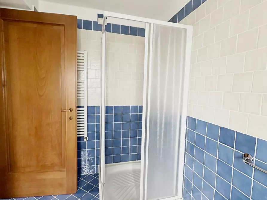 Immagine 24 di Casa colonica in vendita  a Marliana