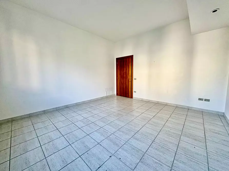 Immagine 16 di Appartamento in vendita  a Castelfiorentino