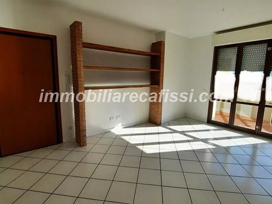 Immagine 3 di Appartamento in vendita  a Carmignano