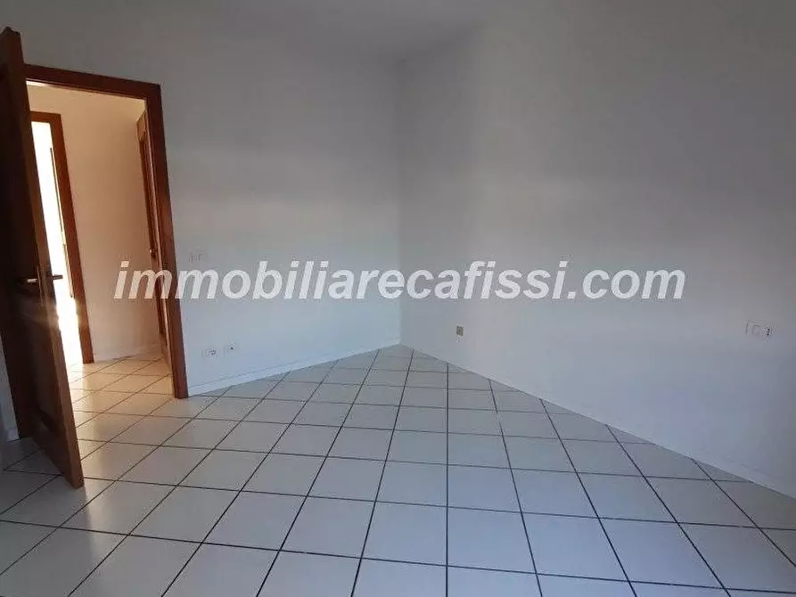 Immagine 11 di Appartamento in vendita  a Carmignano