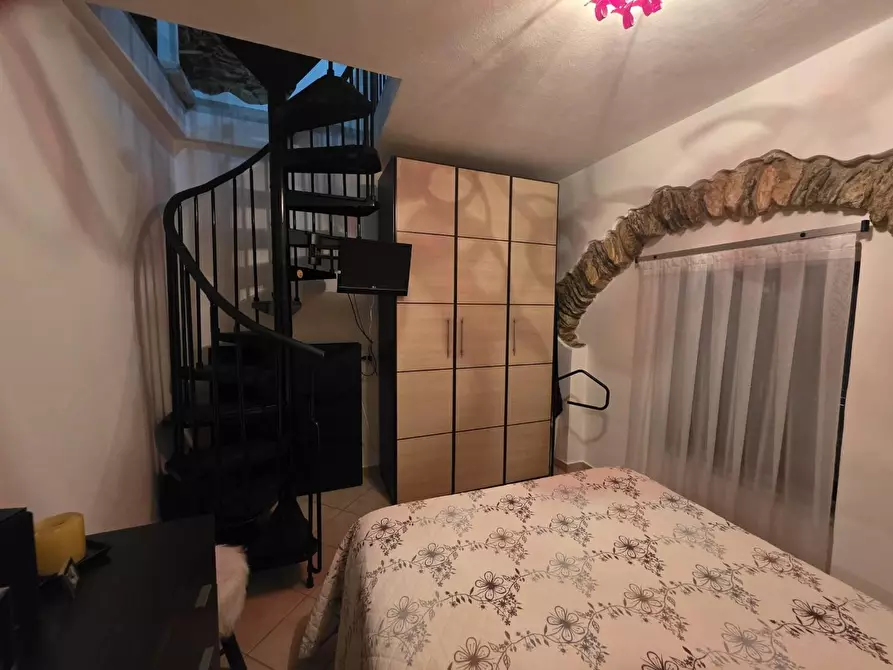 Immagine 14 di Appartamento in vendita  a Carrara