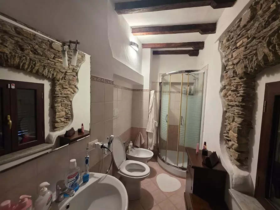 Immagine 15 di Appartamento in vendita  a Carrara