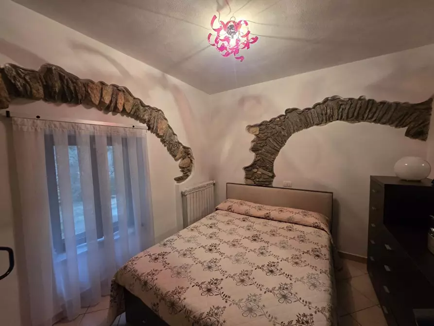 Immagine 13 di Appartamento in vendita  a Carrara