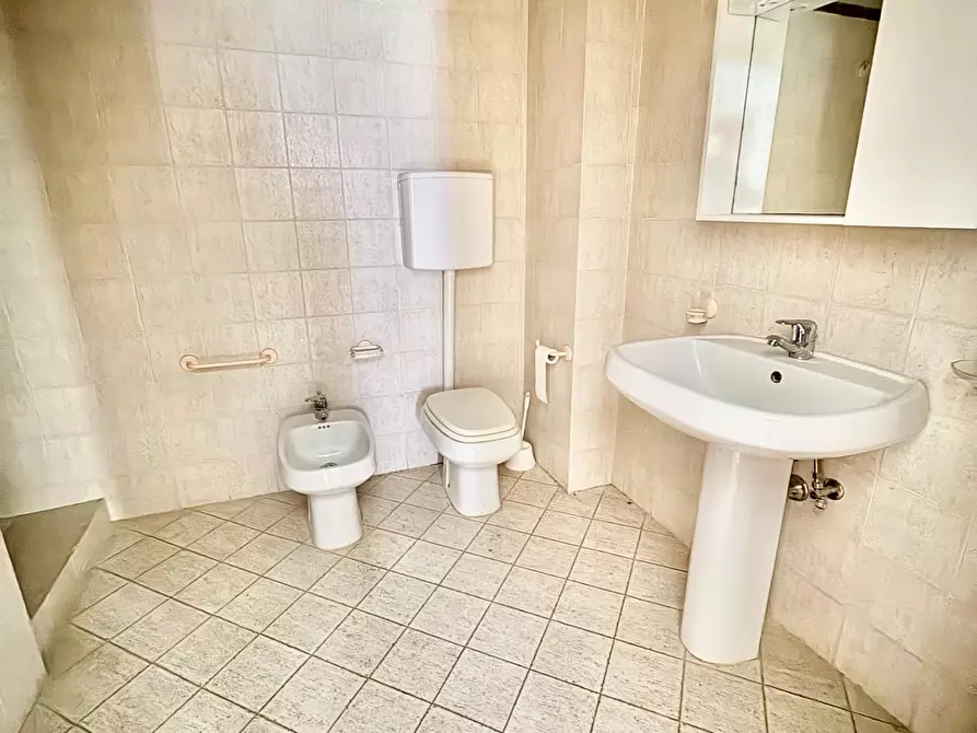 Immagine 27 di Appartamento in vendita  a Castelfiorentino